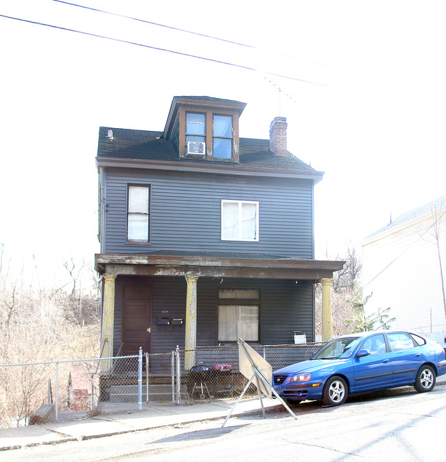 2647 S 18th St in Pittsburgh, PA - Building Photo - Building Photo