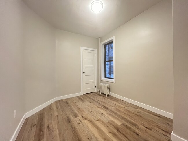 190 Ocean Ave, Unit 3