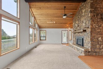 223 Olympic View Ave NE in Ocean Shores, WA - Building Photo - Building Photo