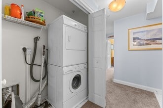 21 Wall St, Unit #B in Canton, MA - Building Photo - Building Photo