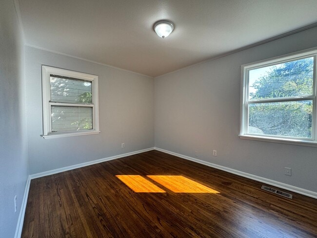 624 E 54th St N in Tulsa, OK - Building Photo - Building Photo