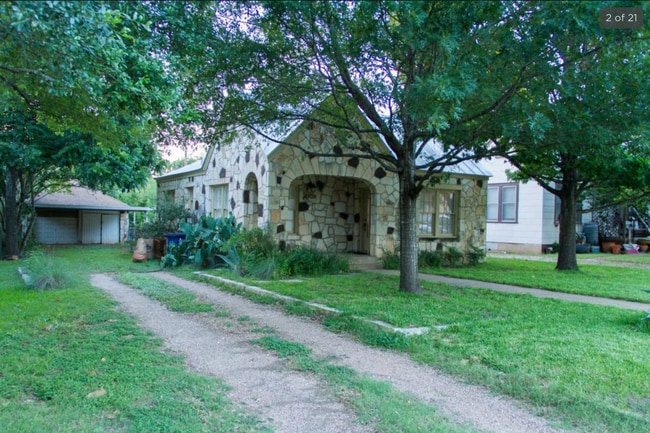4708 Ramsey Ave in Austin, TX - Building Photo - Building Photo
