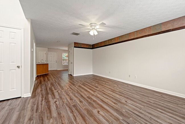 3033 Western Sunset in Decatur, GA - Building Photo - Building Photo