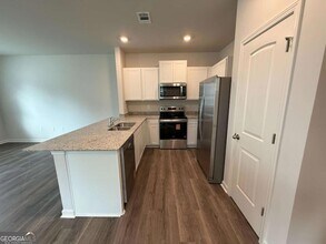 1 Silverbell Ln NW in Rome, GA - Foto de edificio - Building Photo