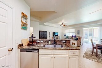 9808 Solera Cove Pointe in Ft. Myers, FL - Building Photo - Building Photo