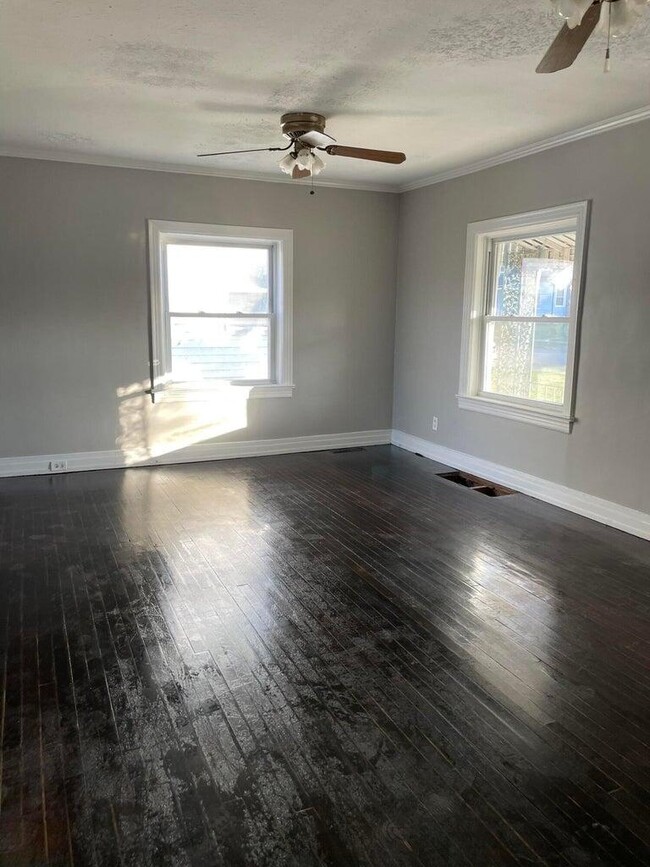 1103 Highland Park Dr in Lexington, KY - Building Photo - Building Photo