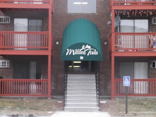 95 Powers St in Milford, NH - Building Photo - Building Photo