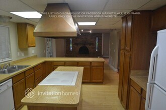 3415 Imperial Ln in Lakeland, FL - Foto de edificio - Building Photo