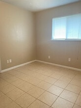 411 Hickory St in New Llano, LA - Building Photo - Building Photo