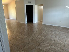 623 Marion Oaks Trail in Ocala, FL - Building Photo - Building Photo