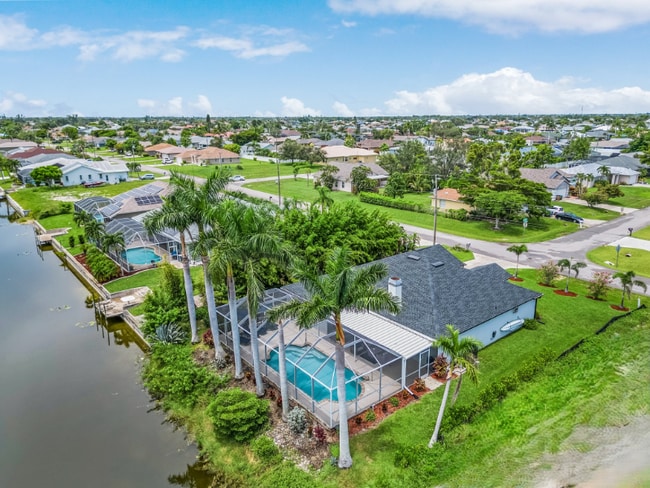 1300 SE 5th Terrace in Cape Coral, FL - Building Photo - Building Photo