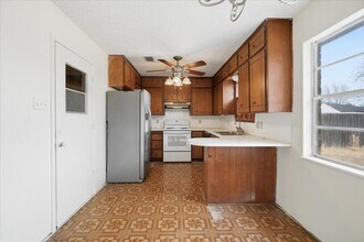 608 N Colton Ave in Lubbock, TX - Building Photo - Building Photo