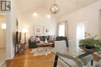 30 Amroth Ave in Toronto, ON - Building Photo - Building Photo