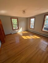 199 Harvard St, Unit 2 in Cambridge, MA - Building Photo