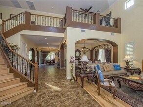 2422 East Charlotte Dr in Phoenix, AZ - Building Photo - Building Photo