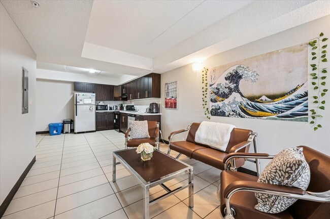 110 University Ave W in Waterloo, ON - Building Photo - Building Photo