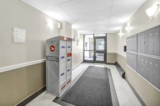 7030 Casey St in Niagara Falls, ON - Building Photo - Building Photo