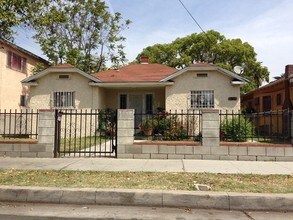 1293-1299 W 37th Dr in Los Angeles, CA - Building Photo - Building Photo