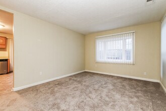 839 Middle Dr in Whiteland, IN - Building Photo - Building Photo