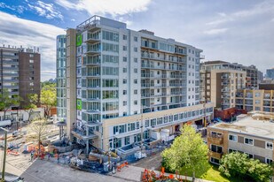 The Theodore in Calgary, AB - Building Photo - Building Photo