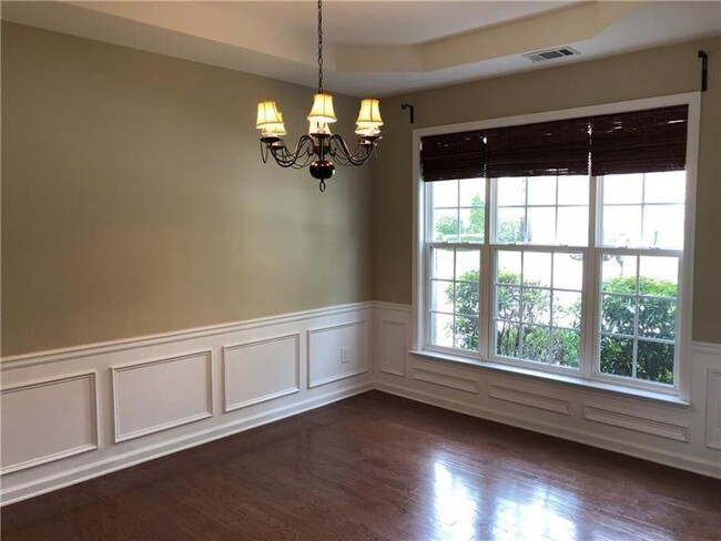 203 Revillion Way in Woodstock, GA - Building Photo - Building Photo