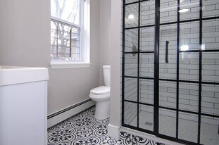 12 Davies Pl in Poughkeepsie, NY - Building Photo