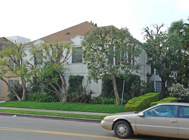 607 Hauser Blvd in Los Angeles, CA - Foto de edificio - Building Photo