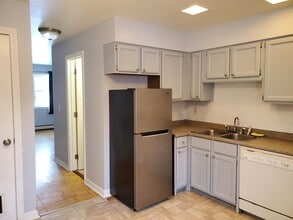 220 Mascoma St in Lebanon, NH - Building Photo - Building Photo