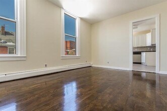148 South St in Jersey City, NJ - Building Photo - Building Photo
