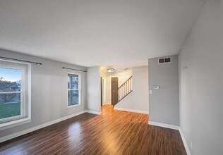 50 Bentbrook Ct in Springboro, OH - Foto de edificio - Building Photo