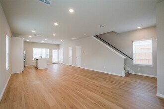 6434 New York St in Houston, TX - Building Photo - Building Photo