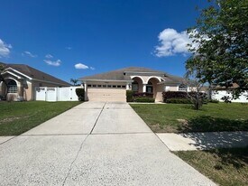 4410 Winrun Ct in St. Cloud, FL - Building Photo