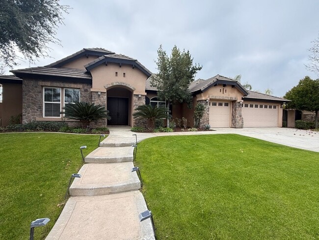 12701 Bickerstaff Dr in Bakersfield, CA - Building Photo - Building Photo