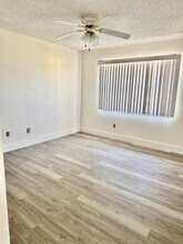 1862 SW Hampshire Ln in Port St. Lucie, FL - Building Photo - Building Photo
