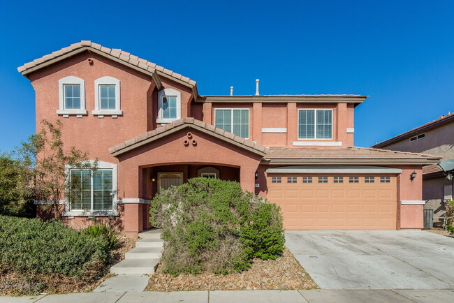 5305 N Santa Fe Heights St