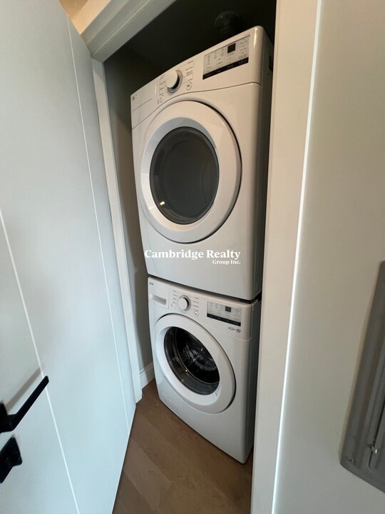 16 Central St, Unit T in Somerville, MA - Building Photo