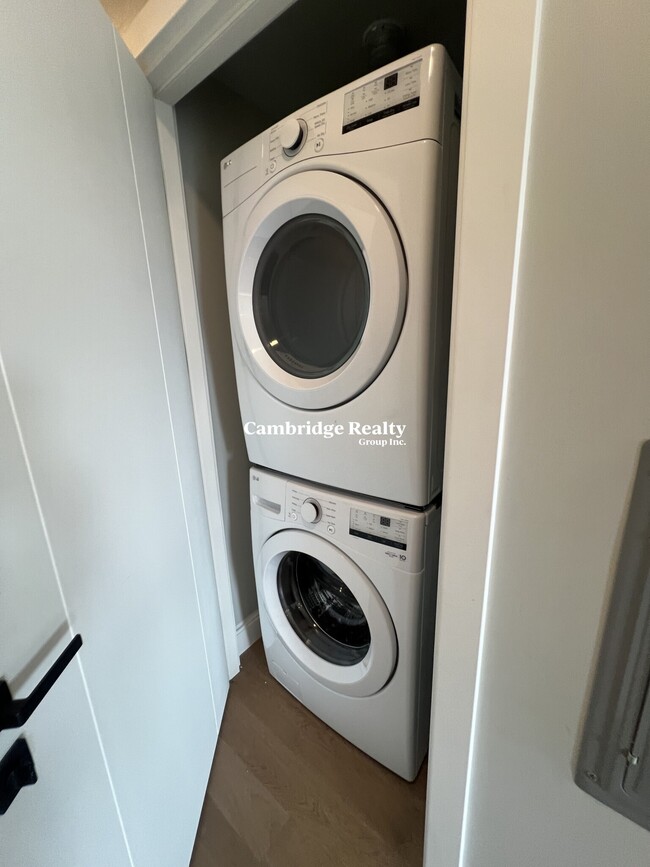 16 Central St, Unit T