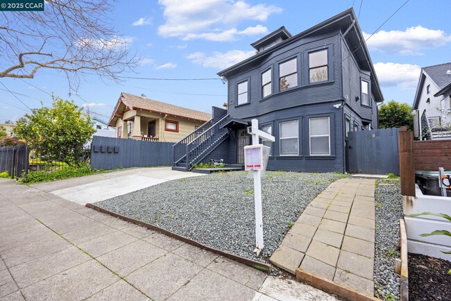 property at 1015 47th St