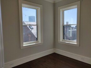 98 Myrtle St, Unit 6 in Boston, MA - Building Photo - Building Photo