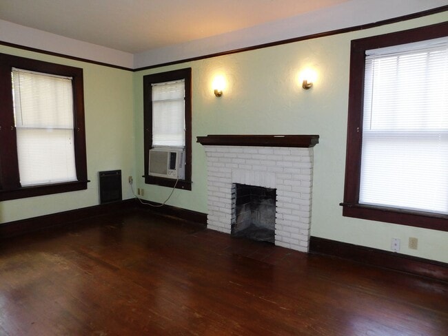 302-304 NW 14th Ave in Gainesville, FL - Building Photo - Building Photo