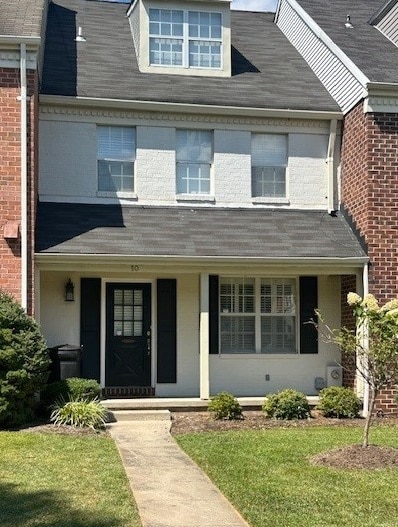 property at 10 Lovett Ct