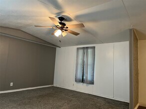 12732 Pecan Tree Ct in Willis, TX - Building Photo - Building Photo