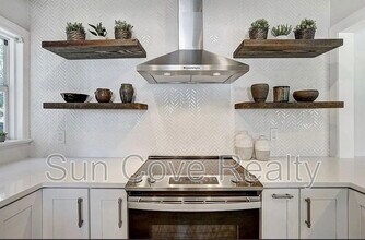 725 28th St N in St. Petersburg, FL - Building Photo - Building Photo