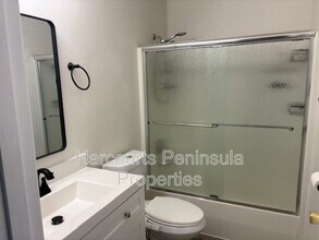 3980 Broadmoor Loop in Bremerton, WA - Building Photo - Building Photo
