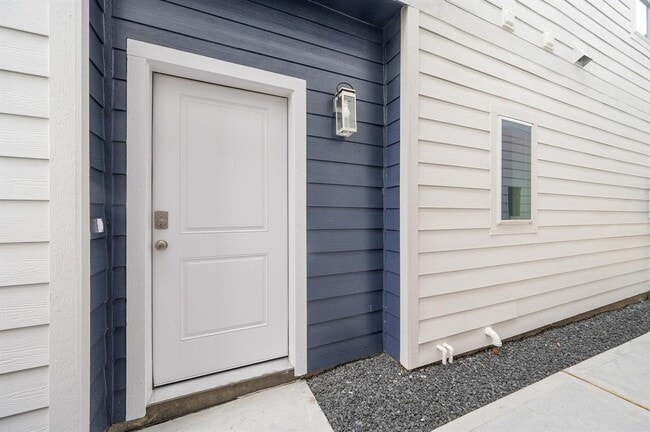835 Paul Quinn St