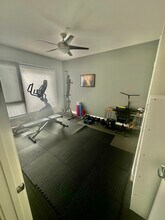 7857 W Manchester Ave, Unit 101 in Playa Del Rey, CA - Building Photo - Building Photo