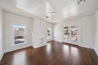 1437 S Peoria Ave in Tulsa, OK - Building Photo - Building Photo