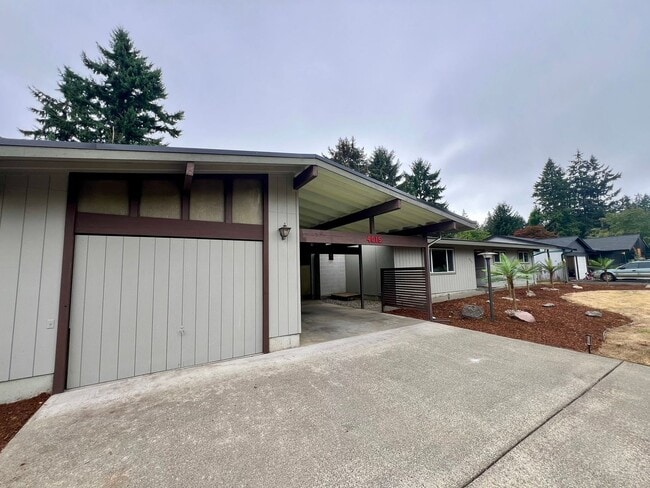property at 4015 15th Ct NE