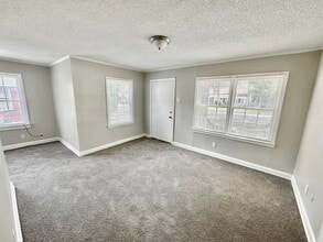 3452 Dunn Ave in Memphis, TN - Building Photo - Building Photo