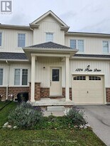 1226 Plato Dr in Fort Erie, ON - Building Photo